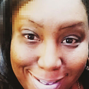 Meet your Posher, Joanie